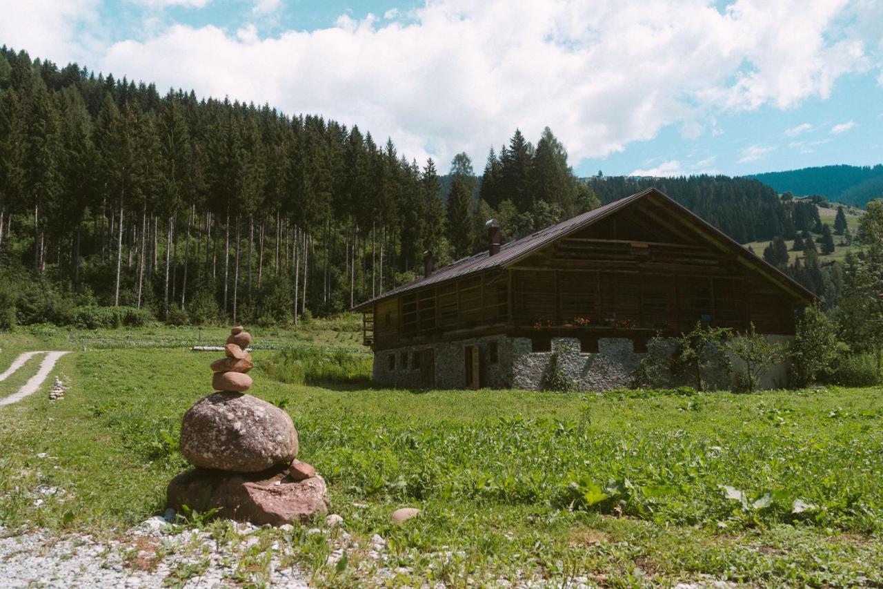 Laerchenwirt Dolomites Apartment San Nicolo di Comelico Exterior photo